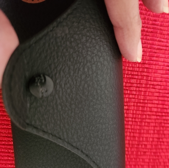 Ray-Ban Case - Picture 4 of 8